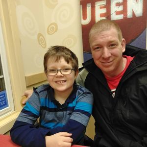 Meet your Posher, Christopher